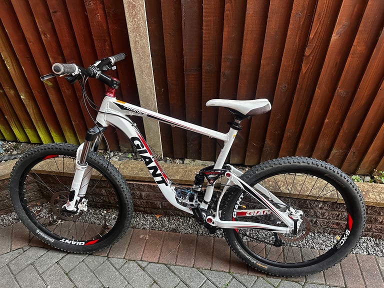 image for Giant Trance Full Suspension Mountain Bike