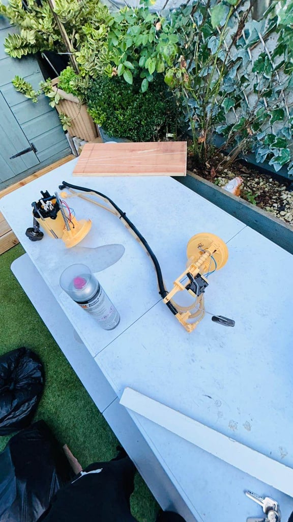 BMW, 1 SERIES, Hatchback, 2009, Manual, 1995 (cc), 5 doors