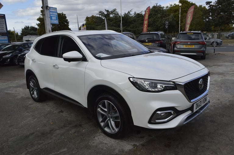 image for 2021 MG MG HS 1.5 T-GDI PHEV Exclusive 5dr Auto ONE OWNER PANAROMIC ROOF ESTATE Petrol Parallel P...