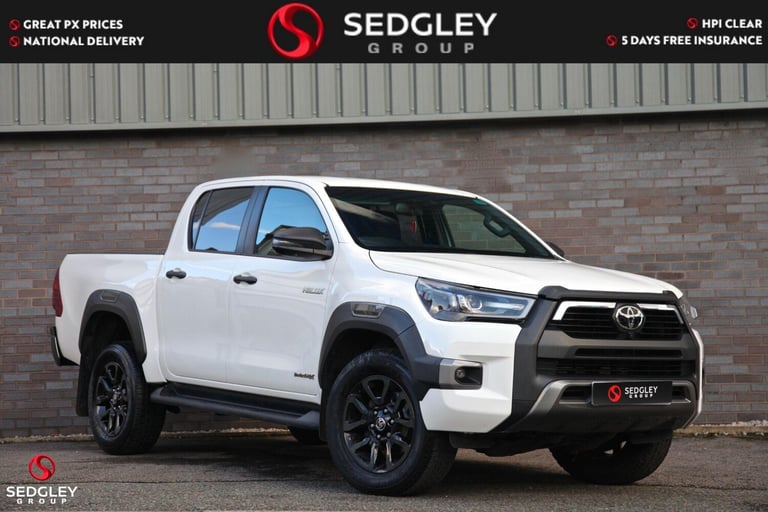 2024 Toyota Hilux 2.8 D-4D Invincible X Auto 4WD Euro 6 (s/s) 4dr PICK UP Diesel Automatic