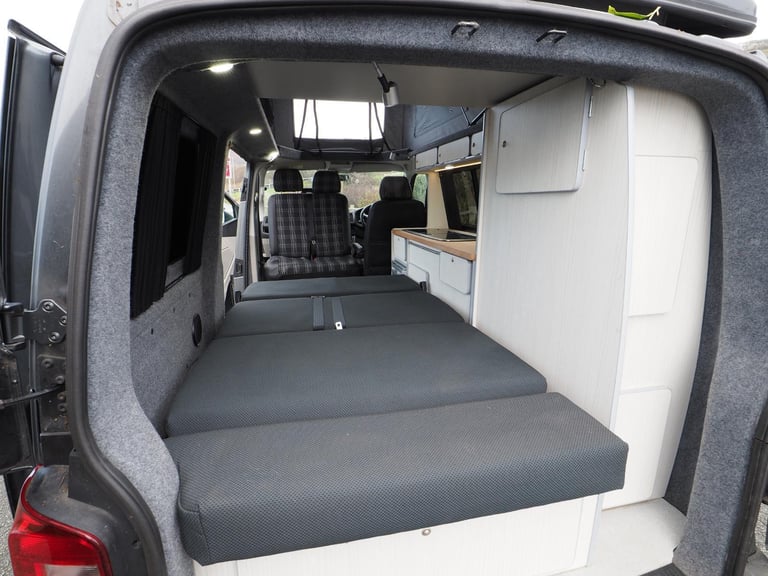 VW Transporter T6/T30 Highline, 4 Berth/5 Belt Campervan