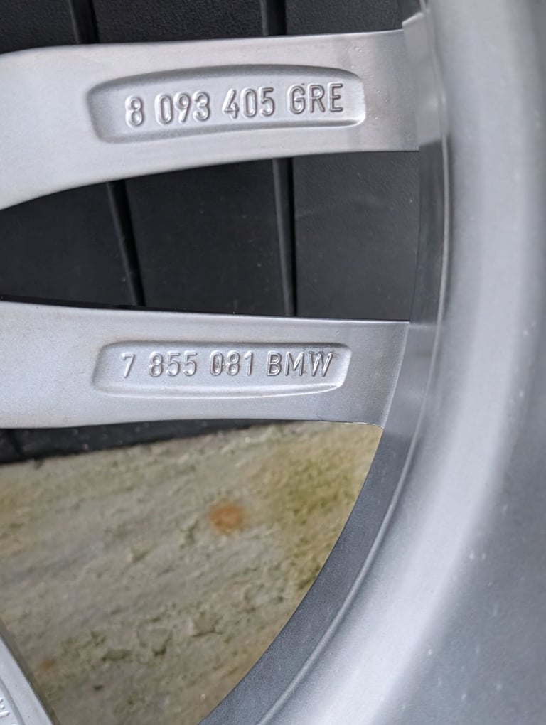 Genuine BMW 18 inch Alloy Wheels G30 G31
