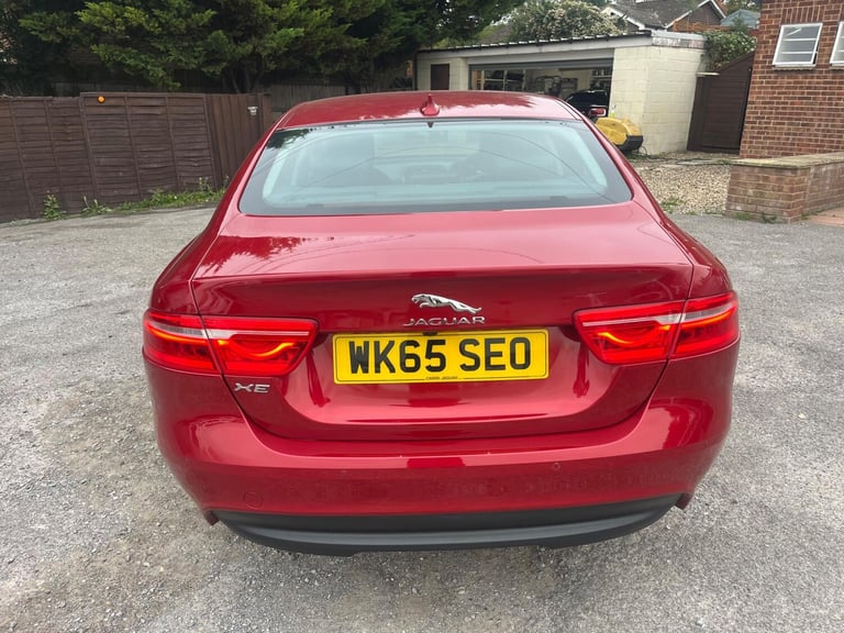 2015 Jaguar XE 2.0 GTDi Prestige Auto Euro 6 (s/s) 4dr SALOON Petrol Automatic