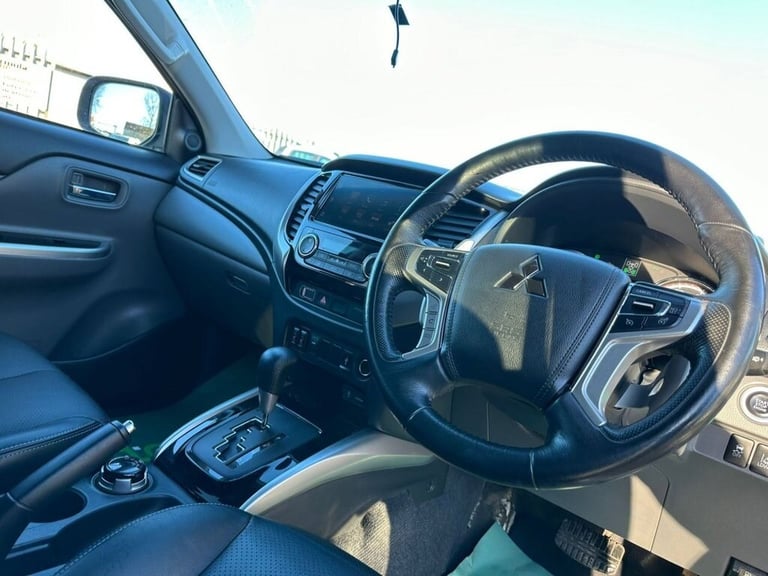 2019 Mitsubishi L200 2.4 DI-D 4WD WARRIOR DCB 178 BHP PICK UP Diesel Automatic