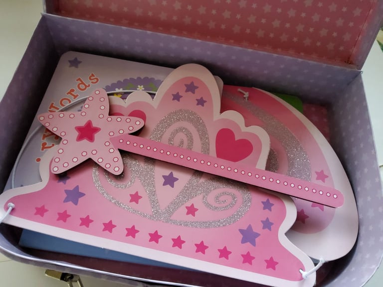 Fairy Set in small suitcase (New)