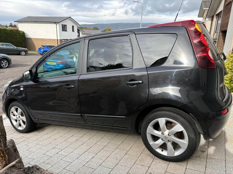 2009 Nissan Note 1.4 N-Tec 5dr – 72,000 miles – Black – Manual