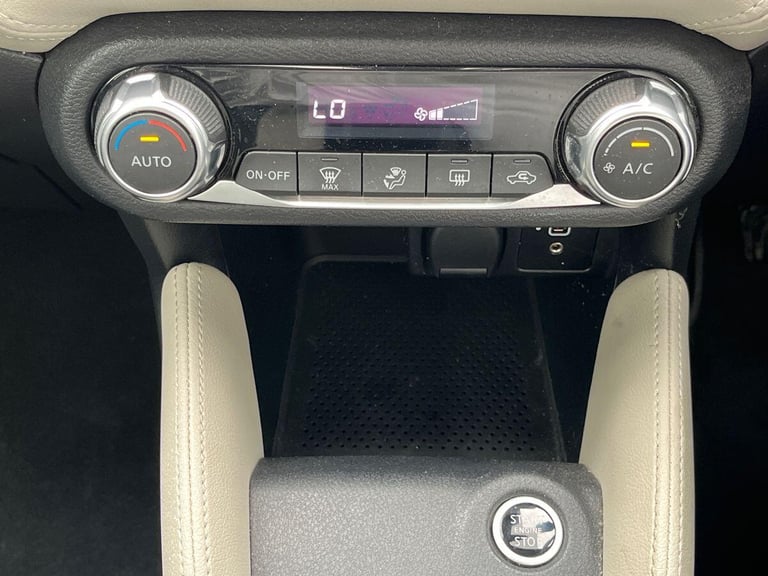 2019 Nissan Micra 1.0 DIG-T Tekna Euro 6 (s/s) 5dr HATCHBACK Petrol Manual