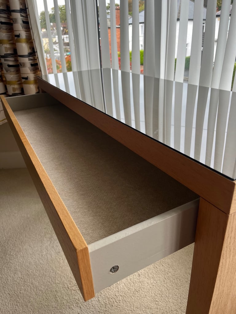 IKEA Malm Dressing Table