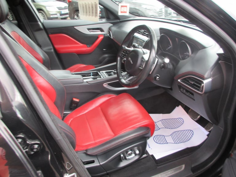 2017 Jaguar F-Pace 2.0d R-Sport 5dr Auto AWD ESTATE Diesel Automatic