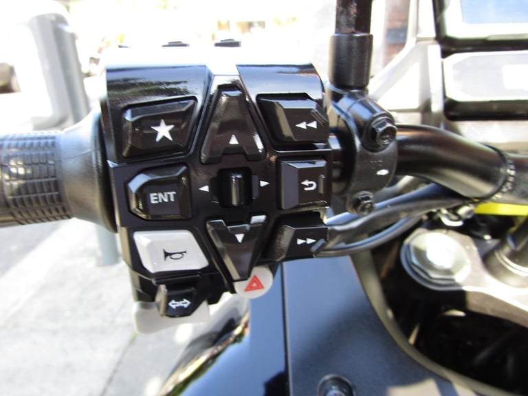 HONDA NT 1100 D-N N DCT , FULL HONDA HISTORY ,FULL VOYAGER PACK , 