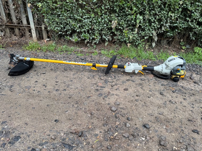 Ryobi petrol brush cutter good working order 