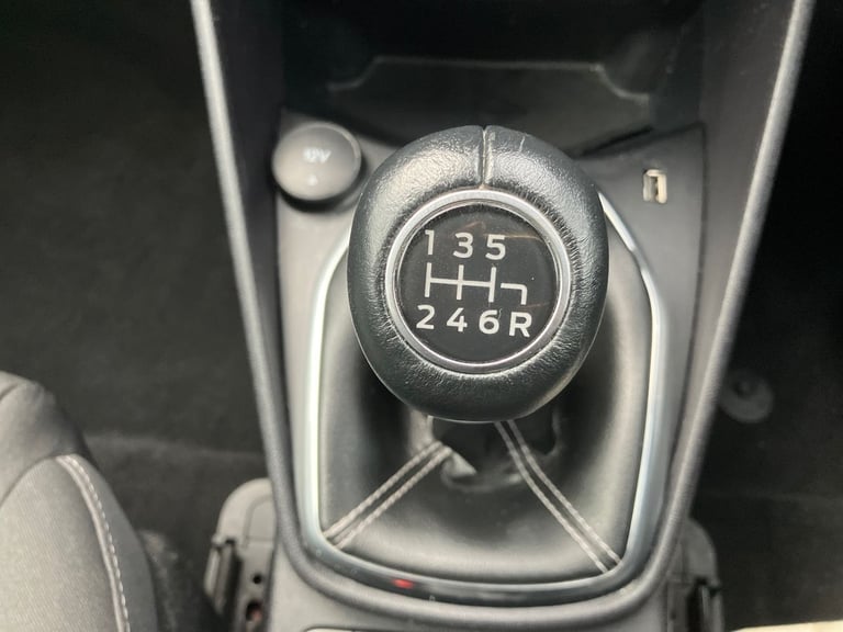 2020 Ford Fiesta 1.0 EcoBoost Hybrid mHEV 125 Titanium 5dr Hatchback PETROL Manual