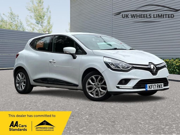 image for 2017 Renault Clio 1.2 16V Dynamique Nav Euro 6 5dr HATCHBACK Petrol Manual