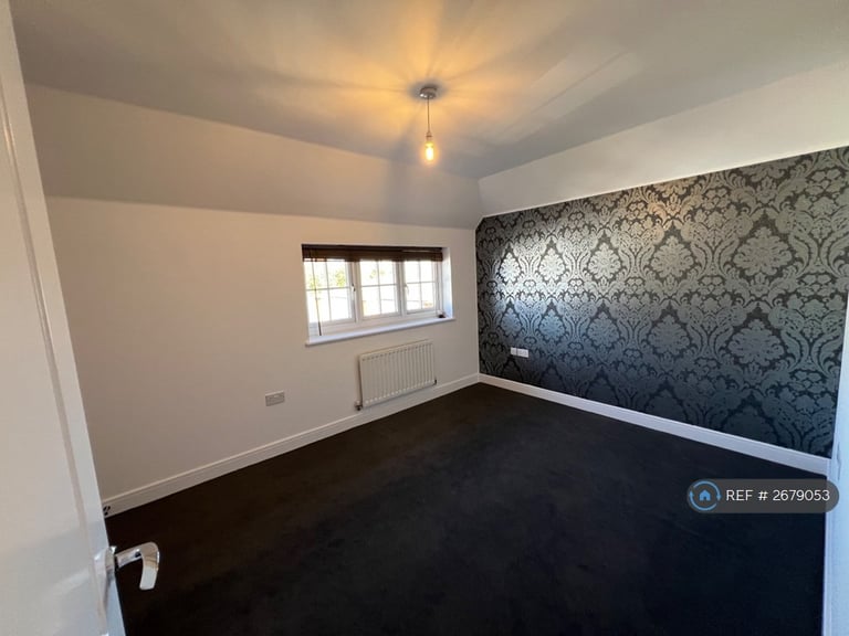 2 bedroom flat in Albion Drive, Aylesford, ME20 (2 bed) (#2679053)
