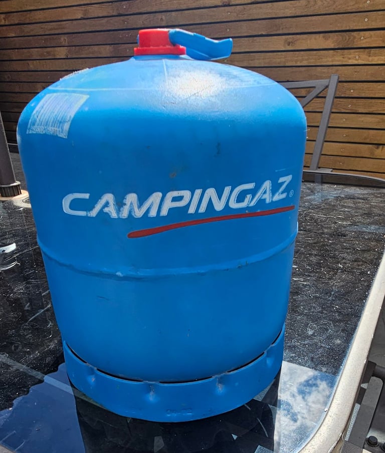 Camping Gaz Butane Gas Bottle R907 2.75kg Quarter Full