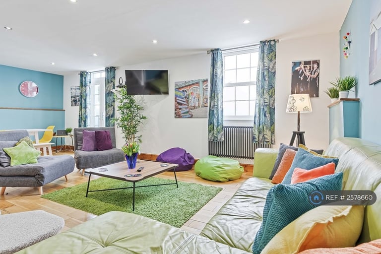 3 bedroom house in Marine Terrace Mews, Brighton, BN2 (3 bed) (#2578660)