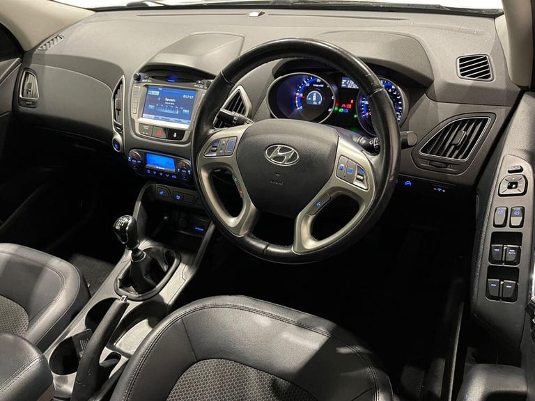 2013 Hyundai Ix35 1.7 CRDi Premium SUV 5dr Diesel Manual Euro 5 (s/s) (115 ps) Diesel Manual