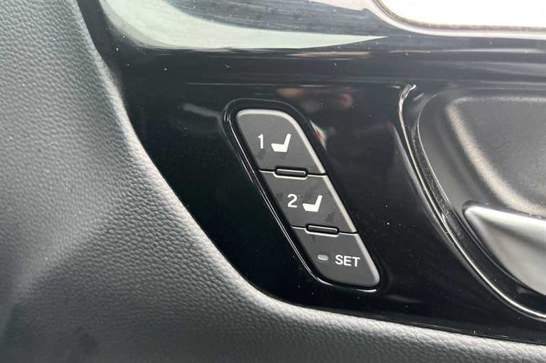 2023 Honda CR-V 2.0 ePHEV Advance Tech 5dr eCVT Estate Hybrid Automatic