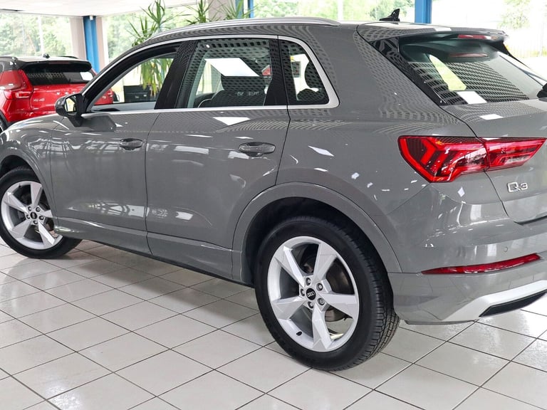 2021 Audi Q3 1.5 Sport 35 Cod TFSI S-tronic 5DR Suv Petrol Suv Petrol Automatic