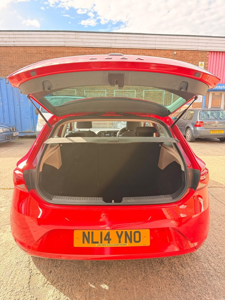 2014 SEAT Leon 1.6 TDI CR SE Euro 5 (s/s) 5dr HATCHBACK Diesel Manual