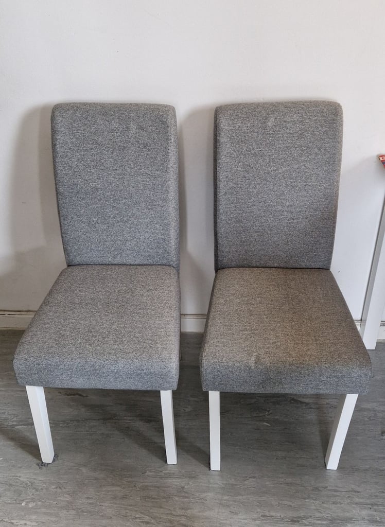 Pair of Midback Chairs Argos grey and white 