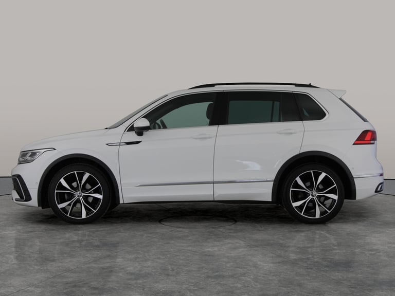 2021 Volkswagen Tiguan 1.5 TSI R-Line SUV 5dr Petrol DSG Euro 6 (s/s) (150 ps) - CARPLAY - KEYLES...