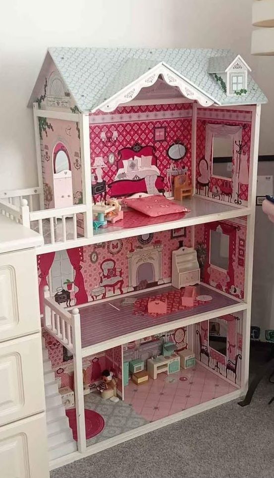 Dolls house, big, wooden, good condition