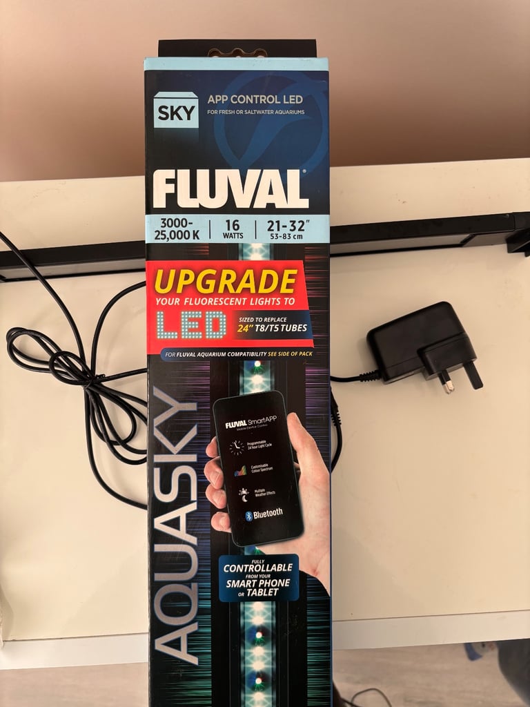 Fluval AquaSky 2.0 LED Aquarium/Fish tank light