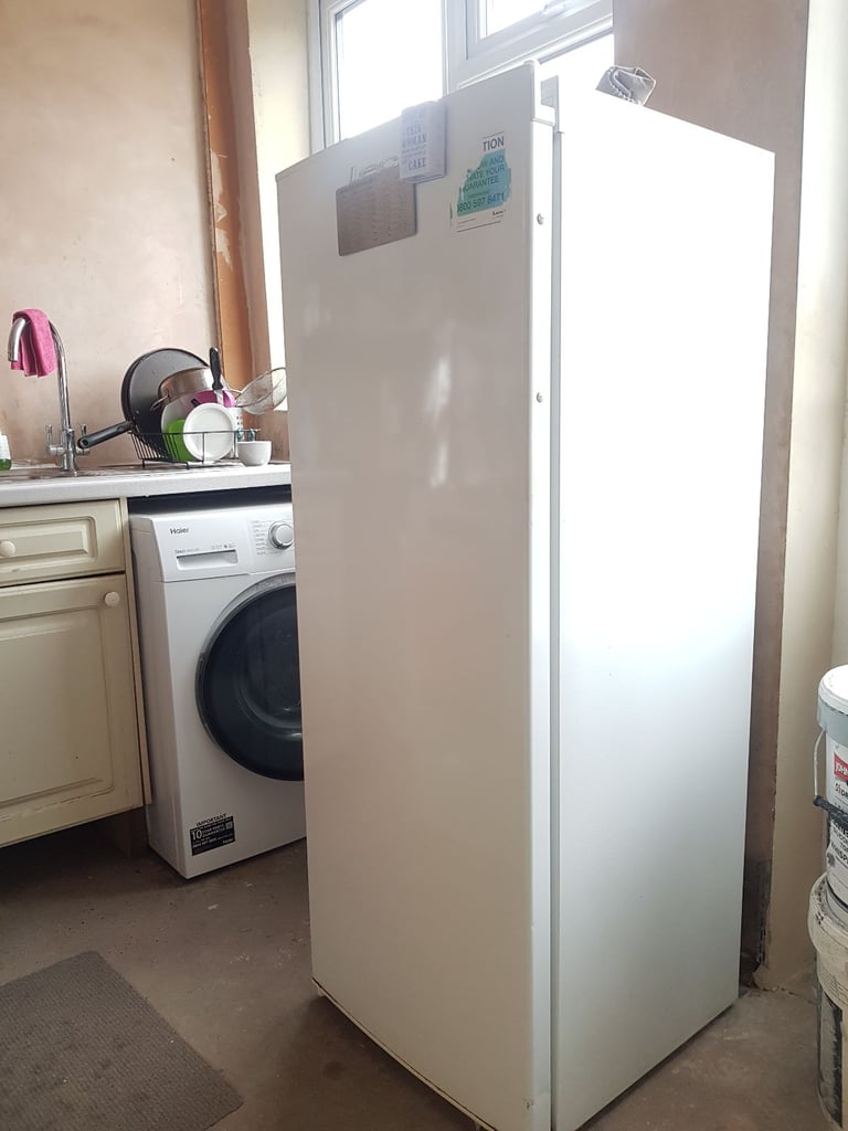 Frige tall standing £120.00 ono