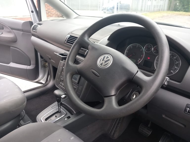 2008 Volkswagen Sharan 1.9 TDI SE 115 5dr Tip Auto Wheelchair Disabled Disability Car MPV Diesel ...
