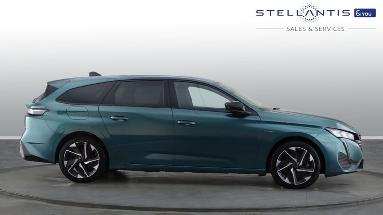 2024 Peugeot 308 SW 1.6 12.4kWh Allure Premium Estate 5dr Petrol Plug-in Hybrid e-EAT Euro 6 (s E...
