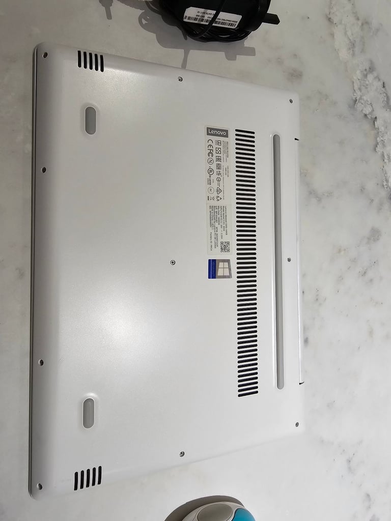 Lenovo Ideapad 320s-141KB 14inch intel pentium 2.30GHz