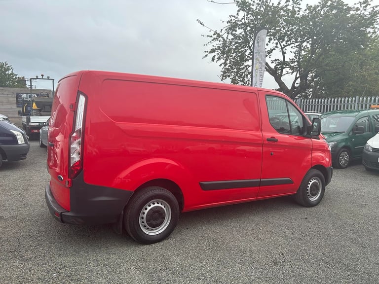 2018 Ford Transit Custom 2.0 TDCi 105ps Low Roof Van PANEL VAN Diesel Manual