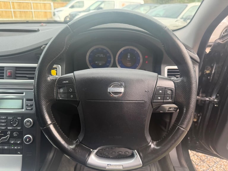 2008 Volvo V70 2.4 D5 SE Sport Euro 4 5dr ESTATE Diesel Manual