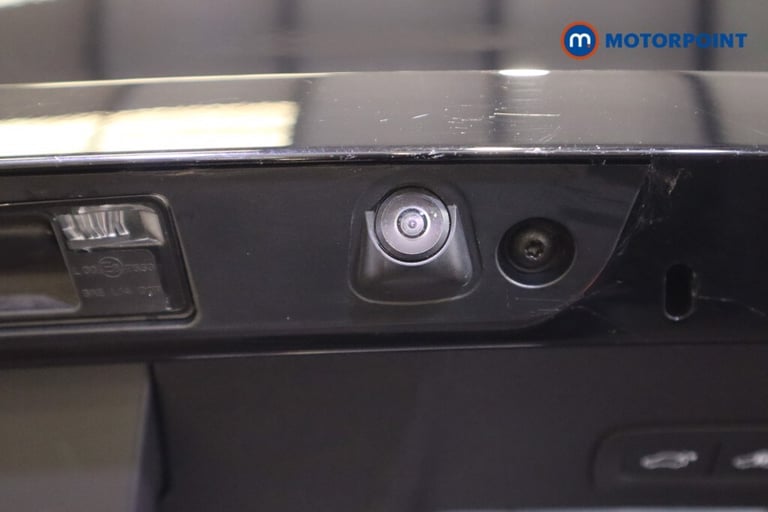 2022 Volvo XC40 1.5 T4 Recharge PHEV Plus Dark 5dr Auto ESTATE PETROL/ELECTRIC Automatic