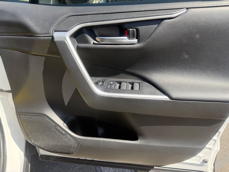 2020 Toyota RAV4 2.5 VVT-i Hybrid Design 5dr CVT 2WD ESTATE Petrol/Electric Hybrid Automatic