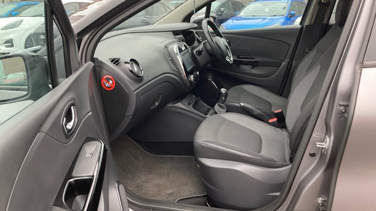 2014 Renault Captur 1.5 dCi 90 Dynamique S MediaNav Energy 5dr Diesel Hatchback Hatchback Diesel ...