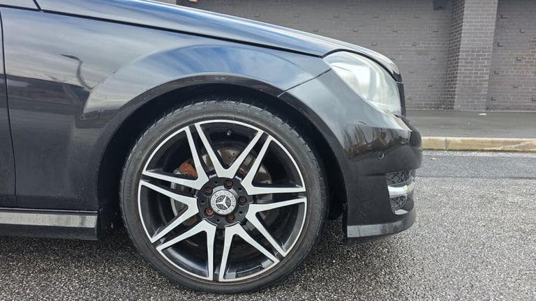 2012 Mercedes-Benz C Class C220 CDI BlueEFFICIENCY AMG Sport Plus 2dr Auto COUPE Diesel Automatic
