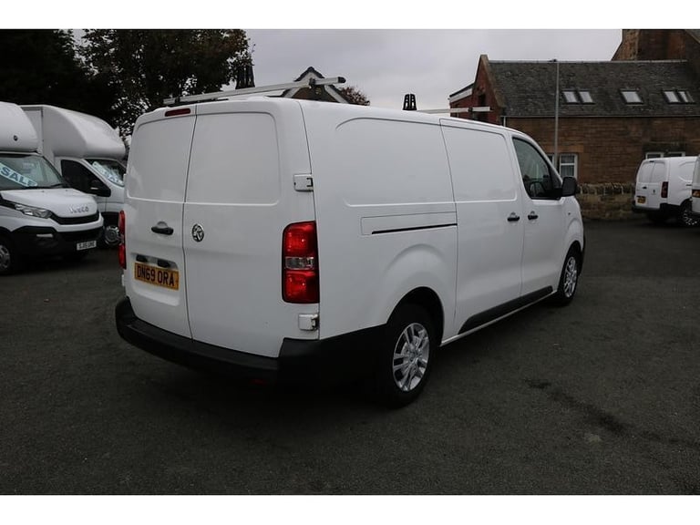 2019 VAUXHALL VIVARO LWB *NO VAT* NEW TIMING BELT EXCELLENT CONDITION transit