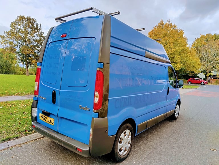 Renault, TRAFIC, Panel Van, 2012, Manual, 1996 (cc)