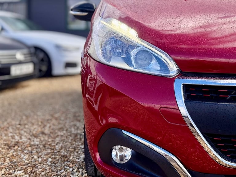 2015 Peugeot 208 1.6 BlueHDi 120 GT Line 5dr HATCHBACK Diesel Manual