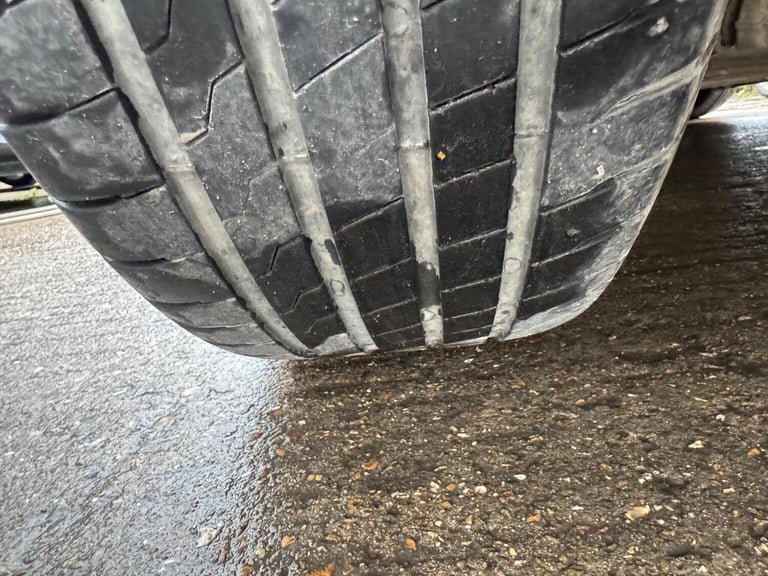 JAGUAR XF 2.2d Luxury Auto Euro 5 (s/s) 4dr 2011