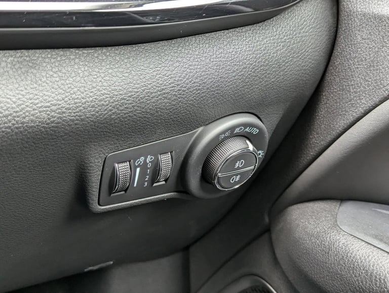 2025 Jeep Compass 1.3 GSE T4 11.4kWh Trailhawk SUV 5dr Petrol Plug-in Hybrid Auto 4xe Euro 6 ESTA...