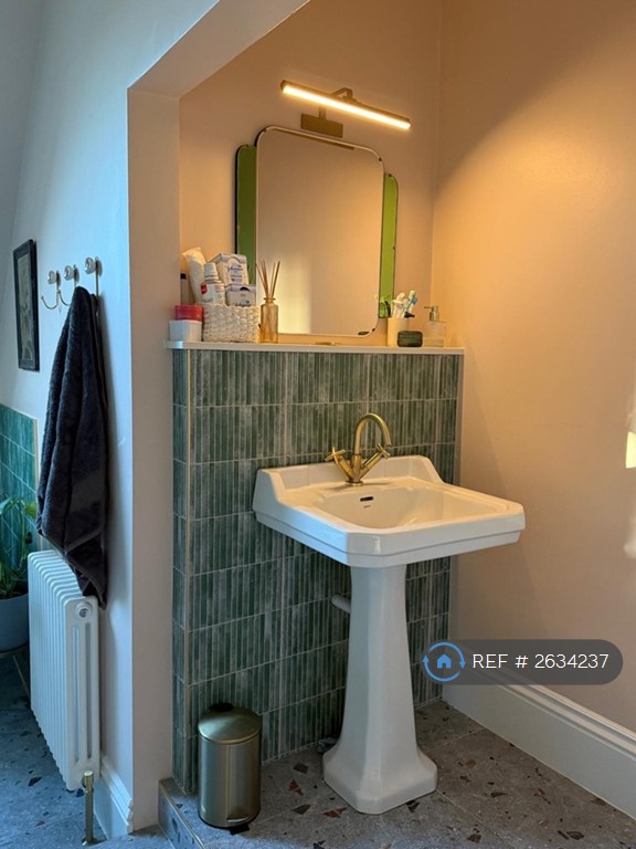 1 bedroom in Ditton Court Road, Westcliff-On-Sea, SS0 (#2634237)