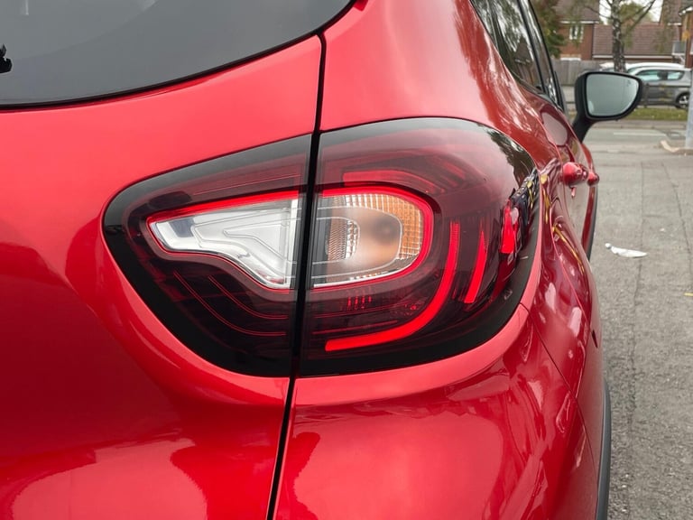 2018 Renault Captur 0.9 TCe ENERGY GT Line Euro 6 (s/s) 5dr HATCHBACK Petrol Manual