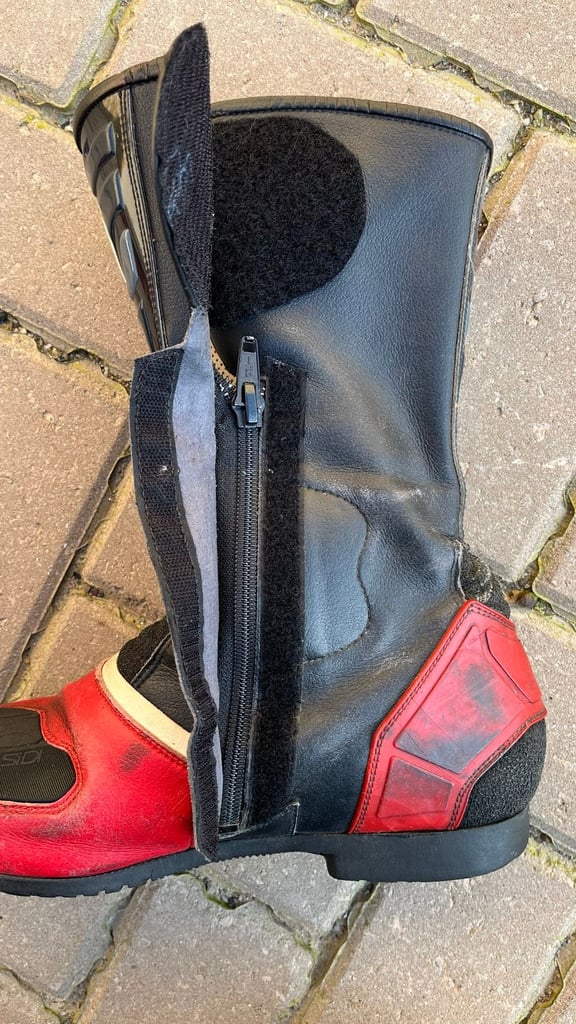 Sidi Motorcycle Boots (Road/Sports)