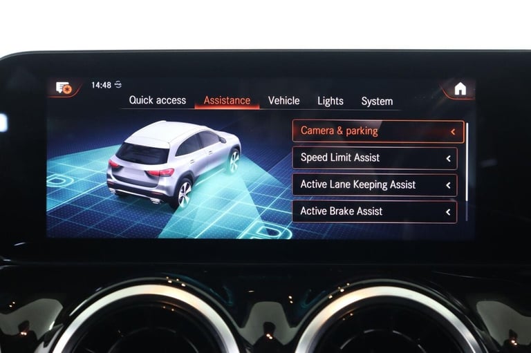 2021 Mercedes-Benz GLA 1.3 GLA180 AMG Line (Executive) 7G-DCT Euro 6 (s/s) 5dr HATCHBACK Petrol A...