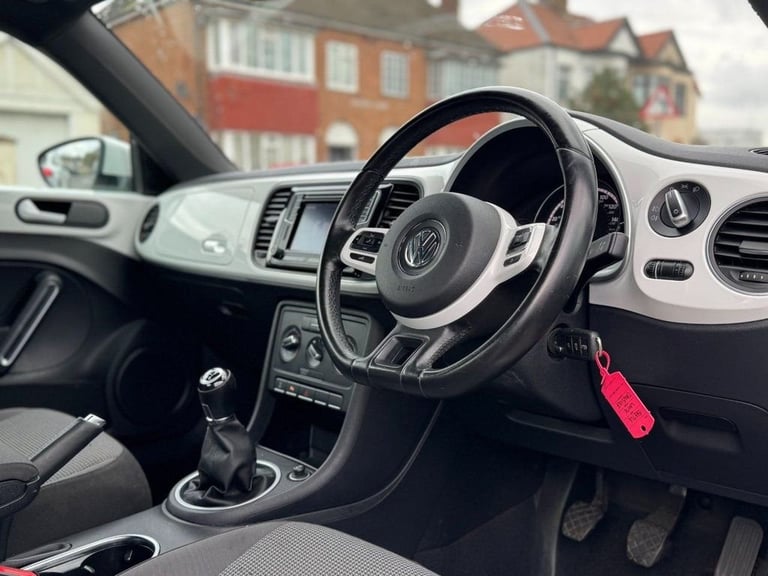 2015 Volkswagen Beetle 2.0 TDI 150 Design 3dr HATCHBACK DIESEL Manual