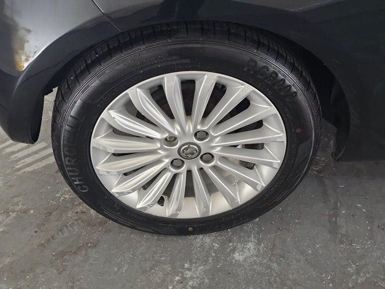 2013 Vauxhall ADAM 1.2 ecoFLEX 16v GLAM Euro 5 (s/s) 3dr HATCHBACK Petrol Manual