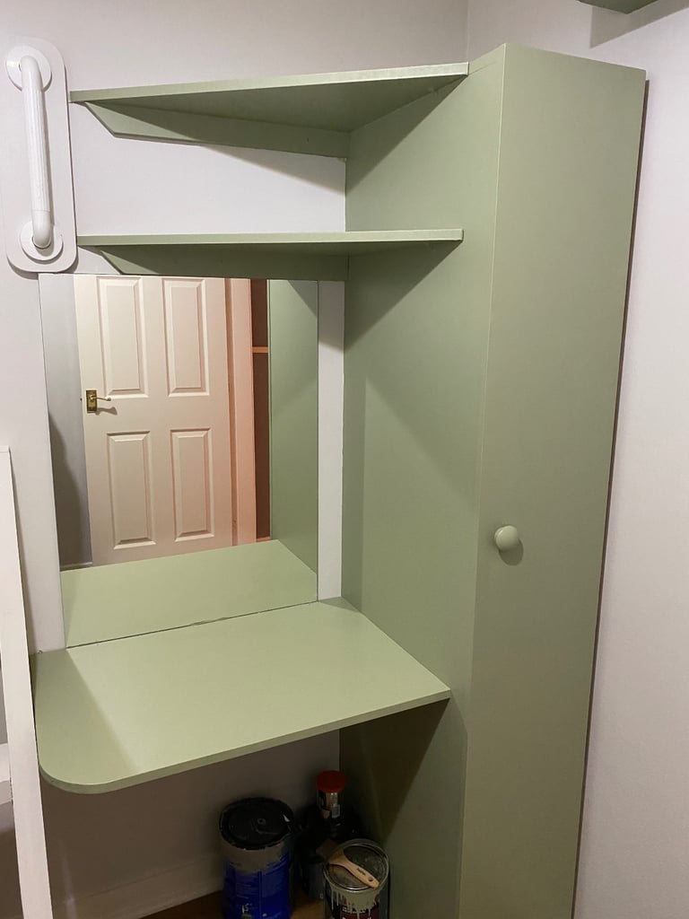 City centre boxroom to let (prefer male ) 